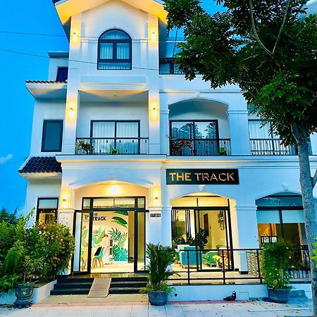 The Track Homestay - Near Bai Dai Beach Cam Lam Bagian luar foto