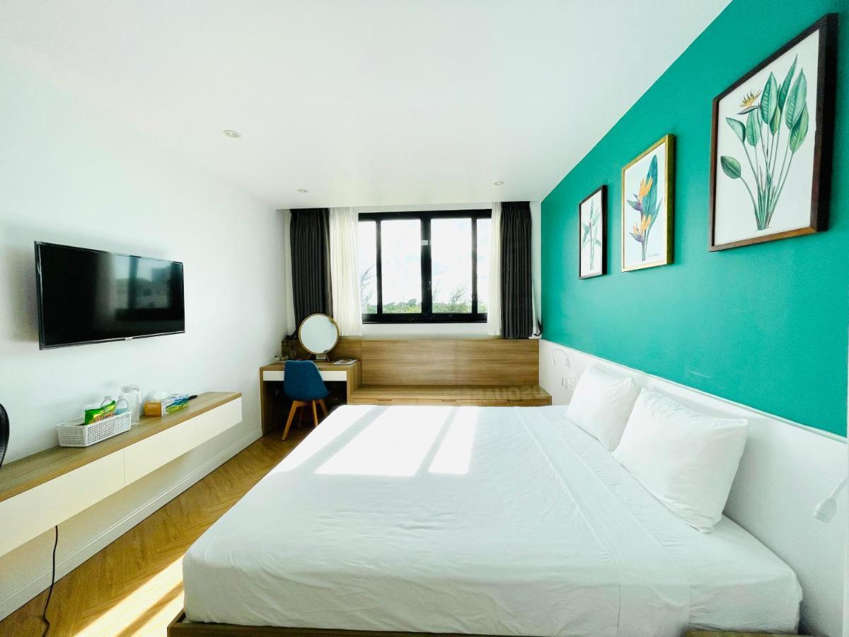 The Track Homestay - Near Bai Dai Beach Cam Lam Bagian luar foto