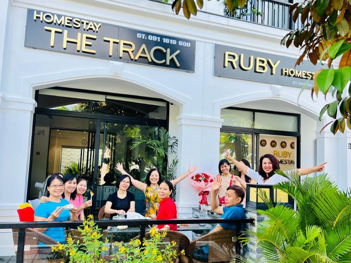 The Track Homestay - Near Bai Dai Beach Cam Lam Bagian luar foto