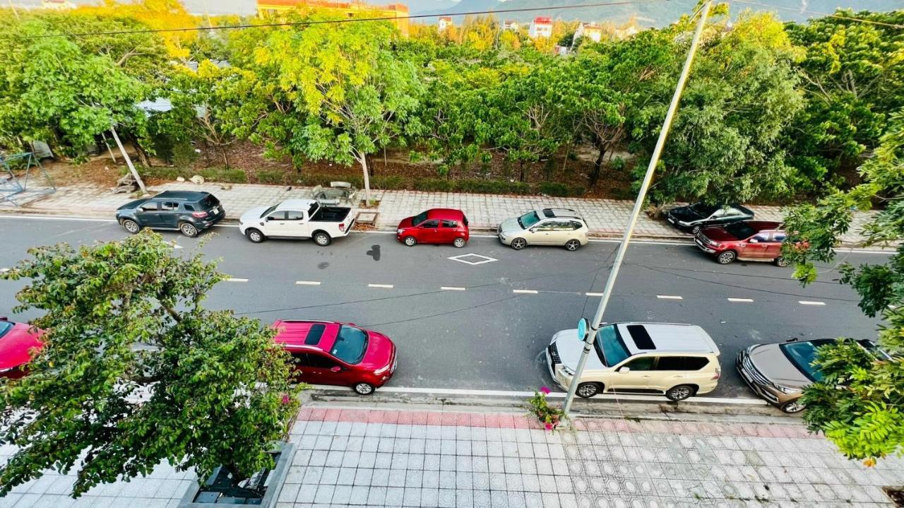 The Track Homestay - Near Bai Dai Beach Cam Lam Bagian luar foto