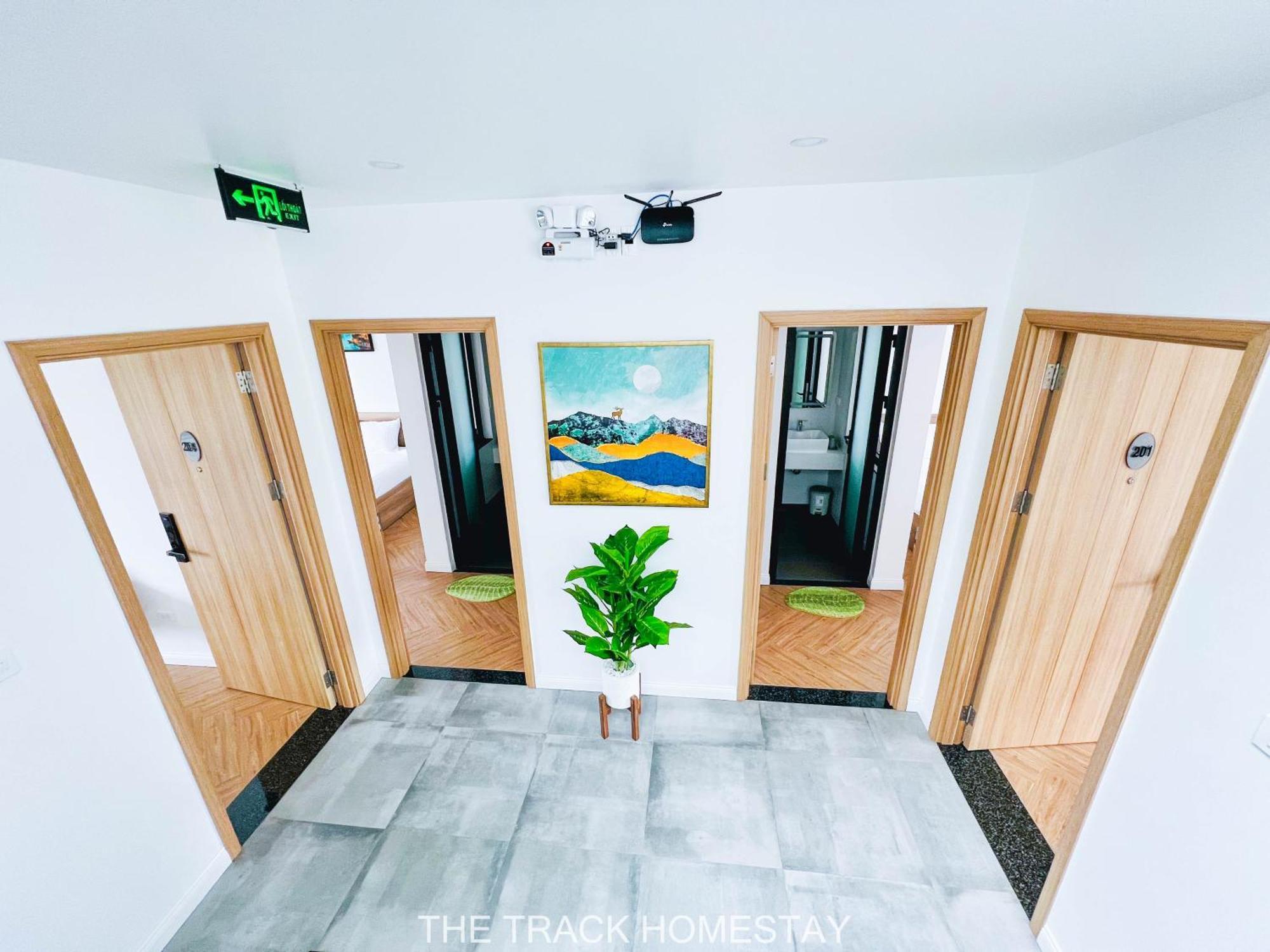 The Track Homestay - Near Bai Dai Beach Cam Lam Bagian luar foto